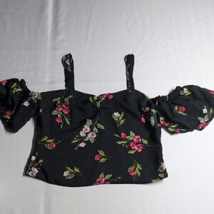 Floral Black Puff Sleeve Top Size Small